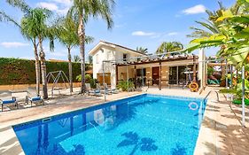 Villa Venus By Ezoria Villas